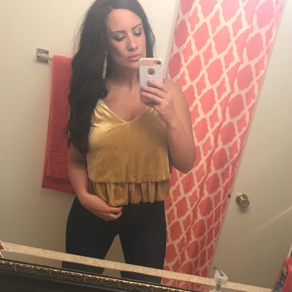 Velvet Gold Cropped Tanktop